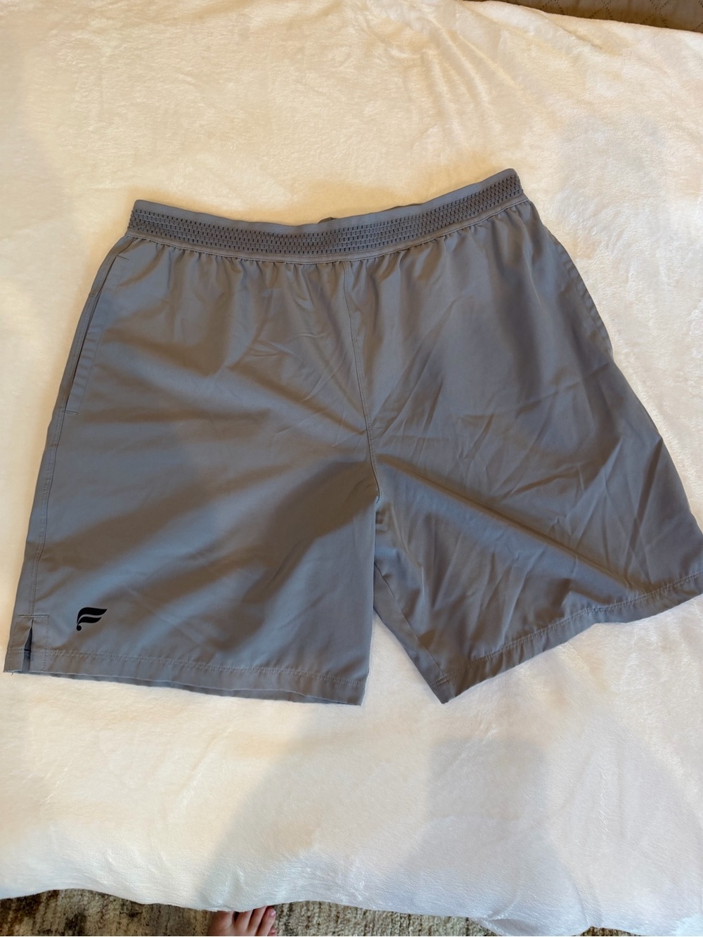 Men's Fabletics Lightweight Athletic Shorts with Elastic Waistband - Gray
